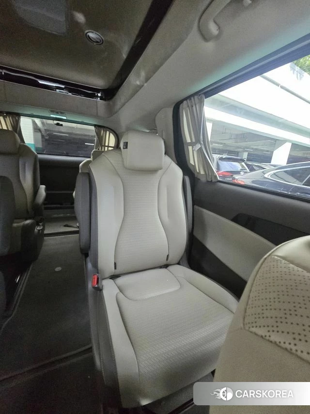 Kia Carnival 4th generation 2022 Белый из Кореи, фото 4