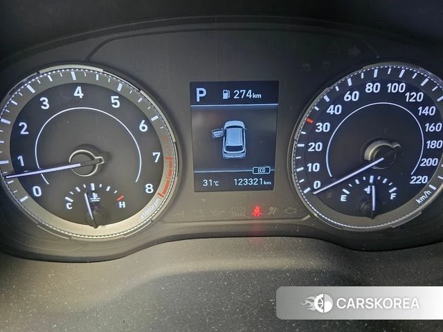 Hyundai Venue 2021 Белый из Кореи, фото 4