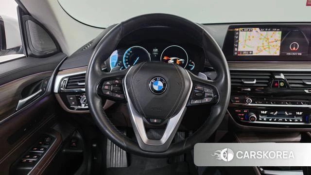 BMW 6 Series GT (G32) 2019 Белый из Кореи, фото 4