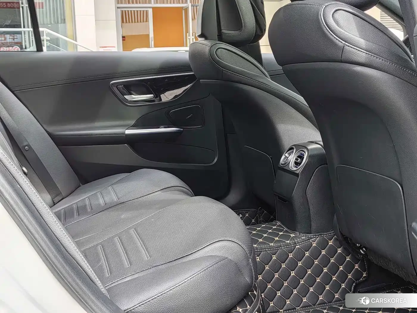 Mercedes-Benz C-class 2023 Белый из Китая, фото 4