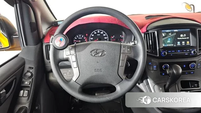 Hyundai The New Grand Starex 2018 Желтый из Кореи, фото 4