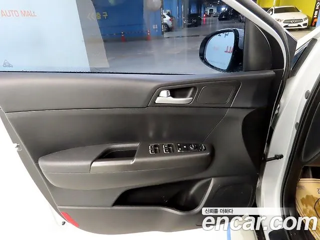 Kia Sportage The Bold 2021 Серебряный из Кореи, фото 4