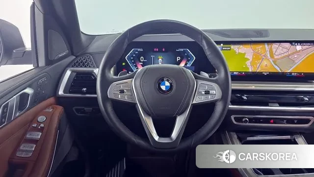 BMW X7 (G07) 2023 Белый из Кореи, фото 4