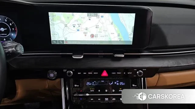 Kia Carnival 4th generation 2023 Белый из Кореи, фото 4