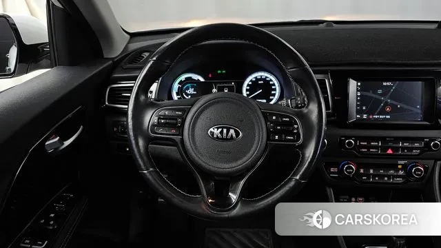 Kia Niro 2018 Белый из Кореи, фото 4