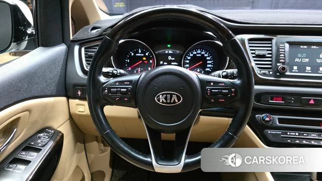 Kia The New Carnival 2018 Белый из Кореи, фото 4