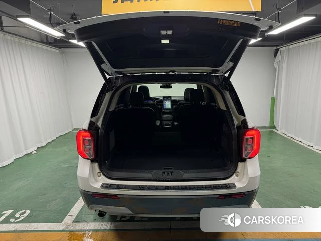 Ford Explorer 2021 Белый из Китая, фото 4