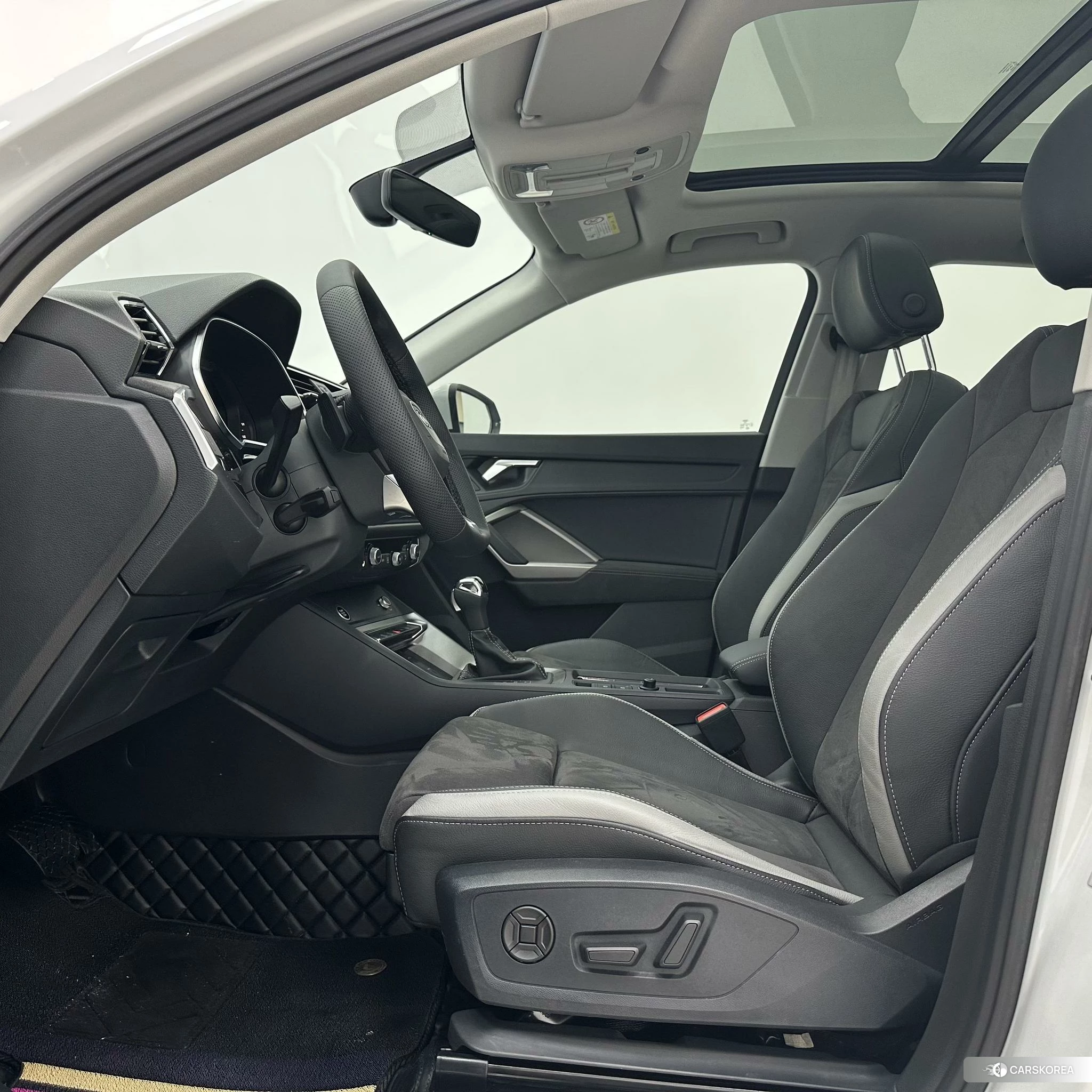 Audi Q3 2022 Белый из Китая, фото 4