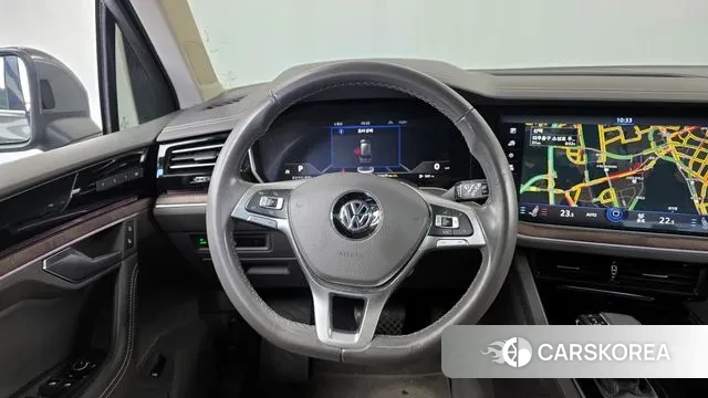 Volkswagen Touareg 3rd generation 2020 Серый из Кореи, фото 4