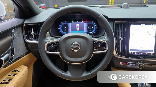 Volvo S90 2023 Белый из Кореи, фото 4