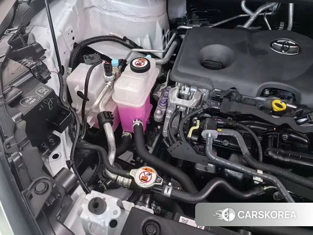 Toyota Saina 2024 Белый из Китая, фото 4