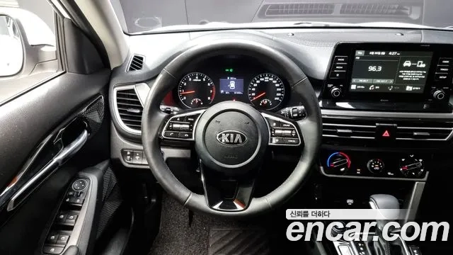 Kia Seltos 2019 Белый из Кореи, фото 4