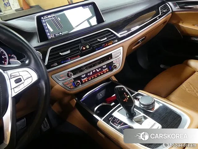 BMW 7 Series (G11) 2018 Синий из Кореи, фото 4