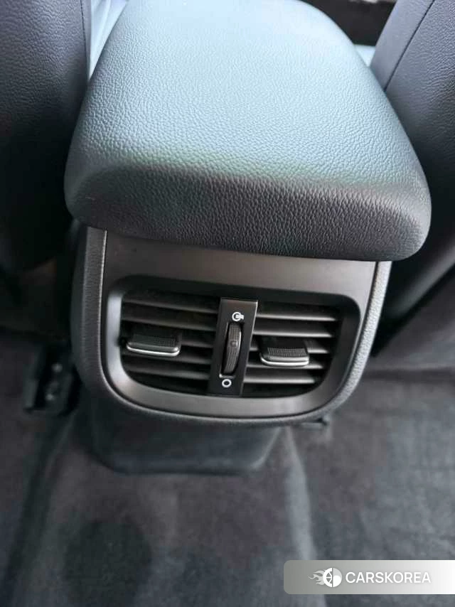 Kia K3 2022 Белый из Китая, фото 4