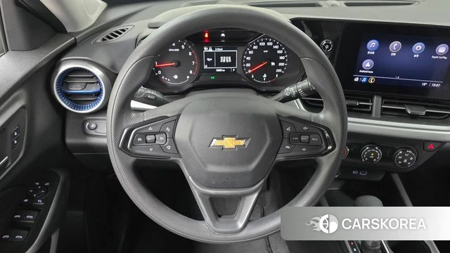 Chevrolet (GM Daewoo) Trax Crossover 2023 Белый из Кореи, фото 4