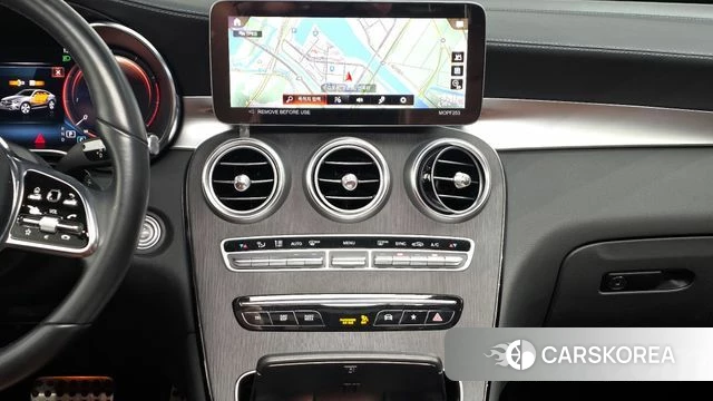 Mercedes-Benz GLC-Class X253 2023 Белый из Кореи, фото 4