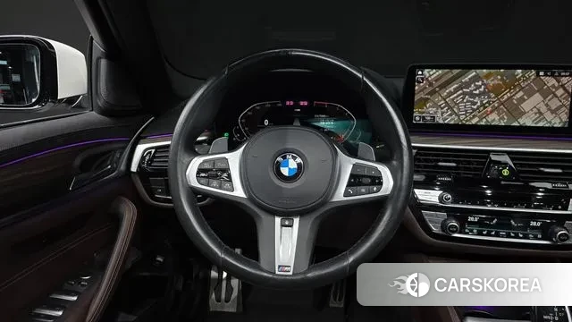 BMW 5 Series (G30) 2020 Белый из Кореи, фото 4