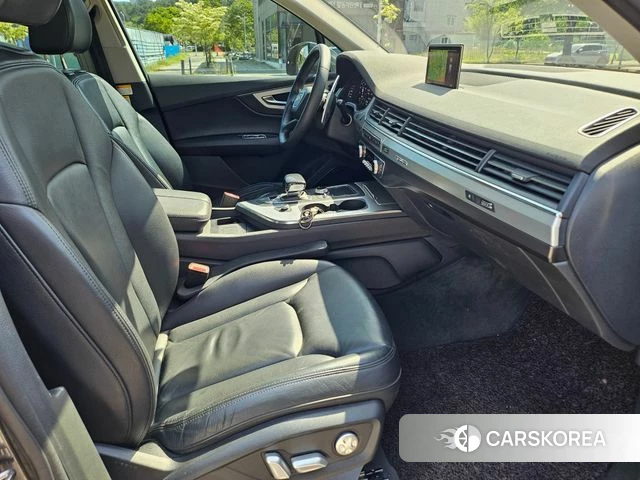Audi Q7 (4M) 2019 Серый из Кореи, фото 4