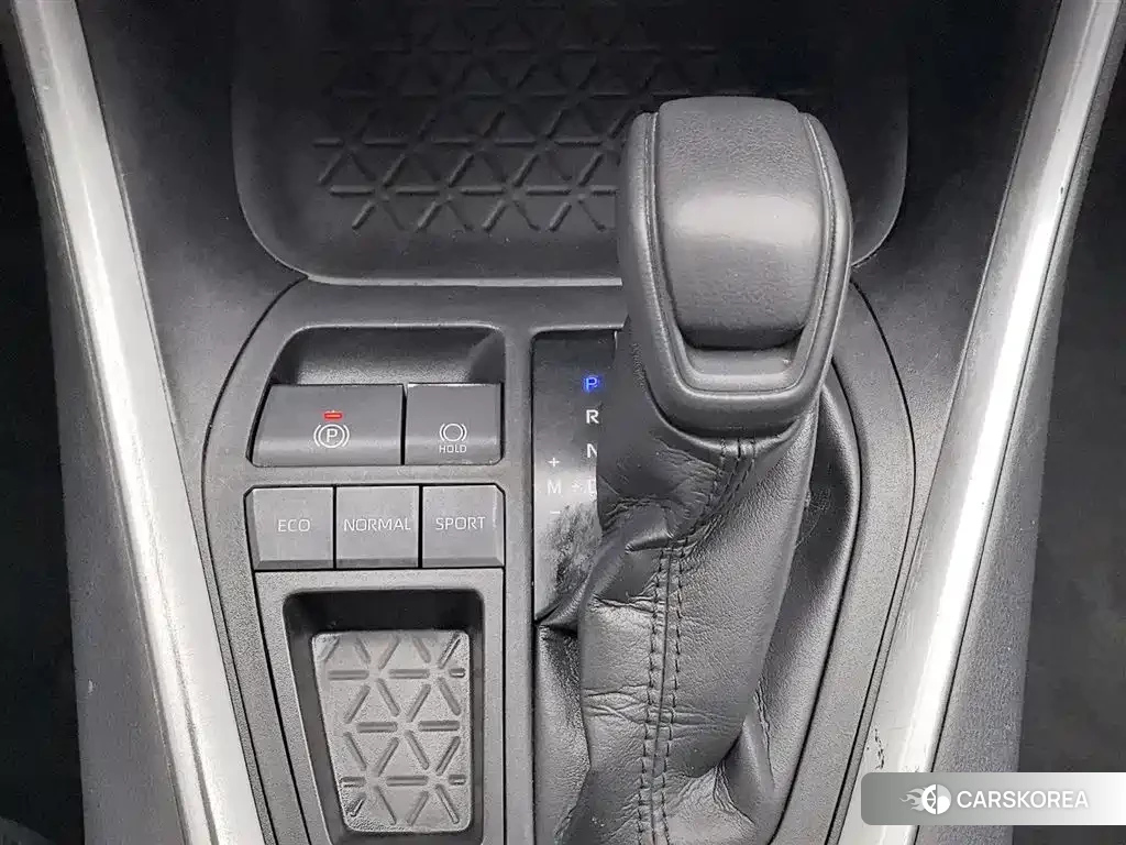 Toyota Wildlander 2021 Белый из Китая, фото 4