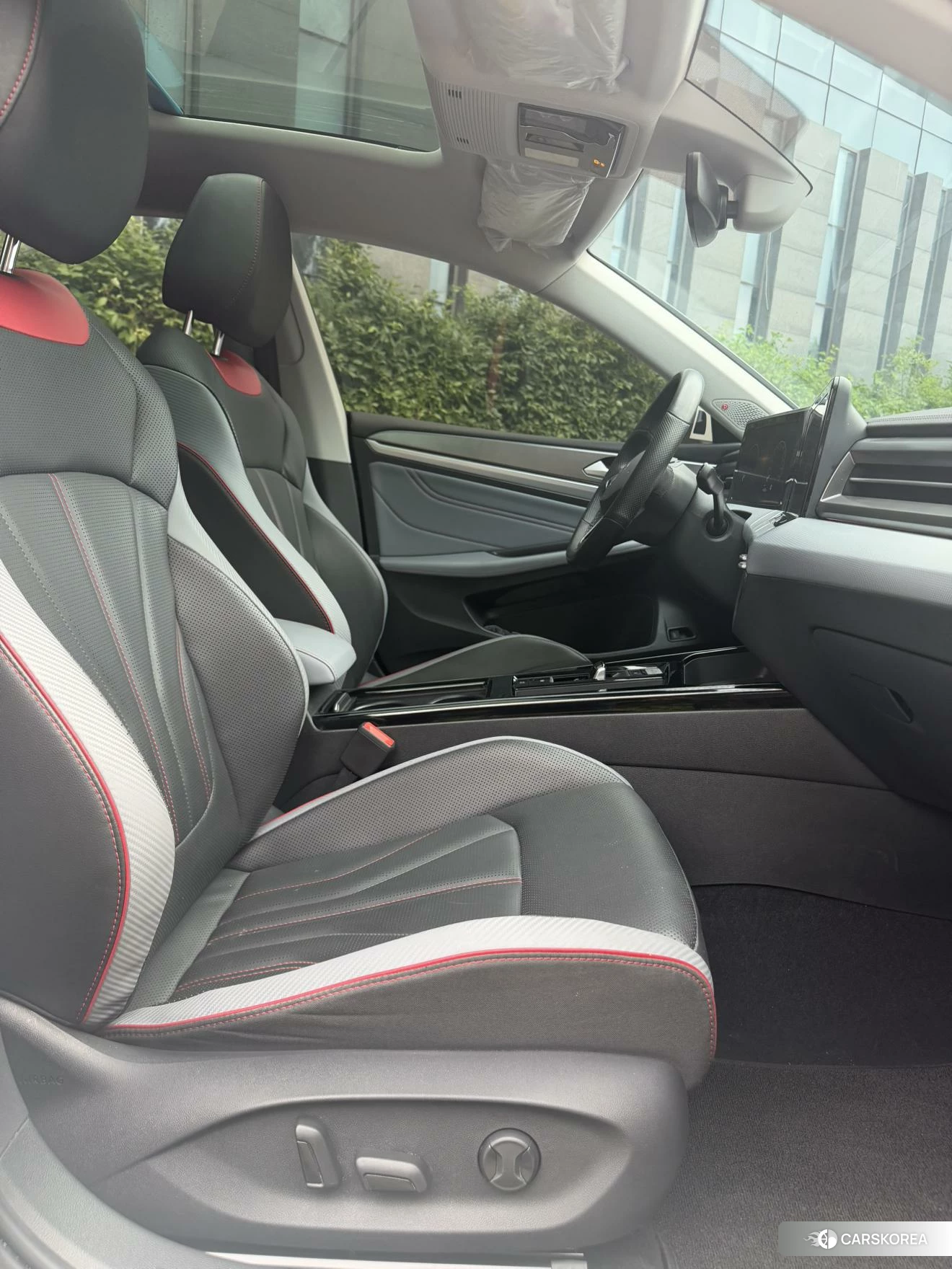 Volkswagen Lingdu 2022 Белый из Китая, фото 4