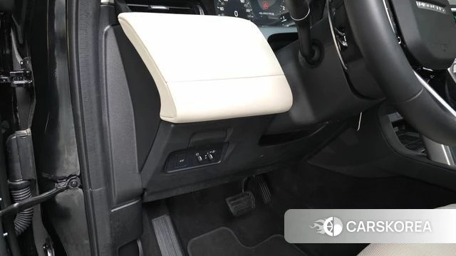 Land Rover Discovery Sports 2nd Generation 2025 Серый из Кореи, фото 4