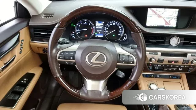 Lexus New ES350 2018 Белый из Кореи, фото 4