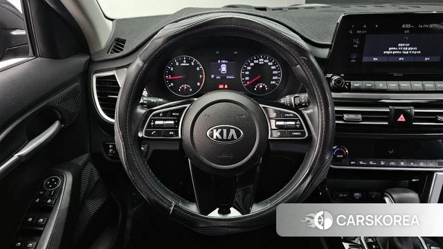 Kia Seltos 2020 Серый из Кореи, фото 4