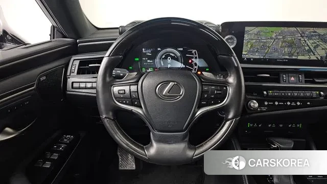 Lexus ES300h 7th generation 2022 Белый из Кореи, фото 4