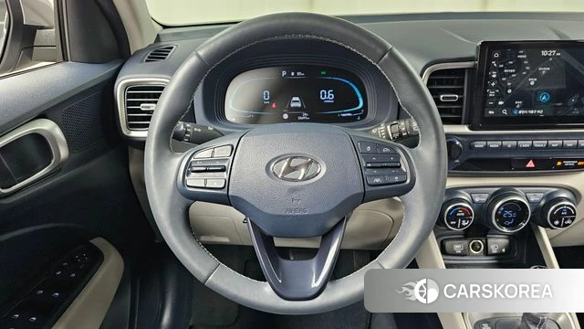 Hyundai Venue 2022 Серебристо-серый из Кореи, фото 4