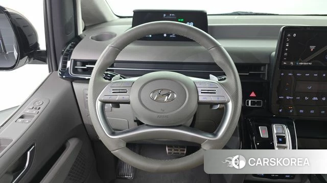 Hyundai Staria 2024 Белый из Кореи, фото 4