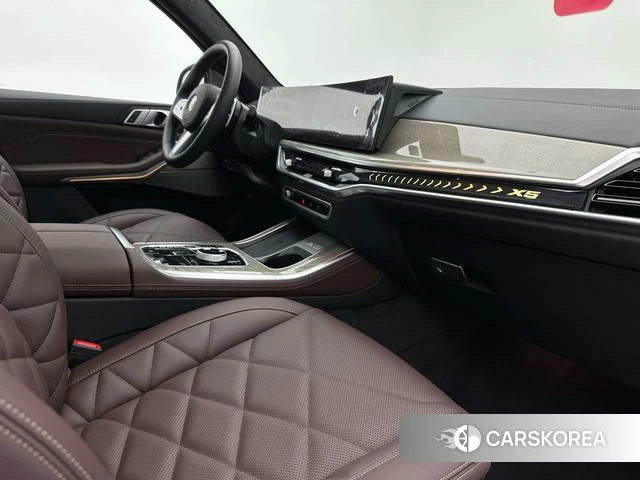 BMW X5 2026 Черный из Китая, фото 4