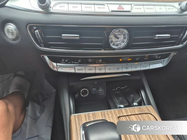 Kia The New K9 2nd generation 2022 Черный из Кореи, фото 4
