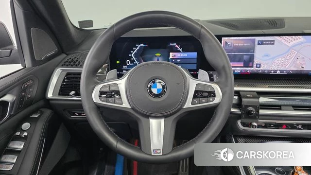 BMW X7 (G07) 2025 Черный из Кореи, фото 4