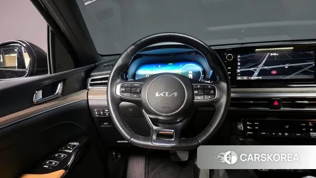 Kia K5 3rd generation 2023 Черный из Кореи, фото 4
