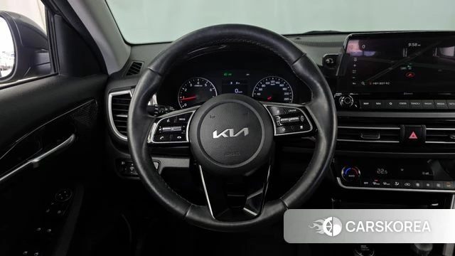 Kia Seltos 2021 Серый из Кореи, фото 4