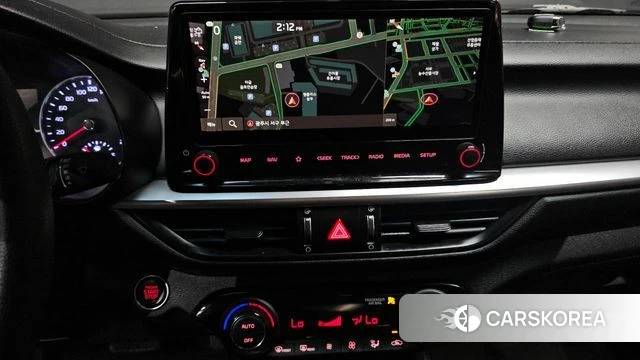 Kia The New K3 2nd generation 2022 Белый из Кореи, фото 4