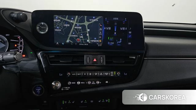 Lexus ES300h 7th generation 2022 Серый из Кореи, фото 4