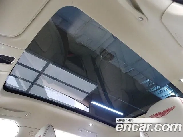 Aston Martin DBX 2022 Серебряный из Кореи, фото 4