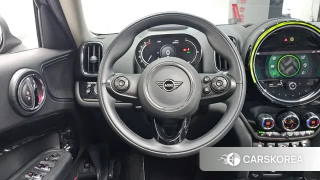 Mini Cooper Countryman 2021 Черный из Кореи, фото 4