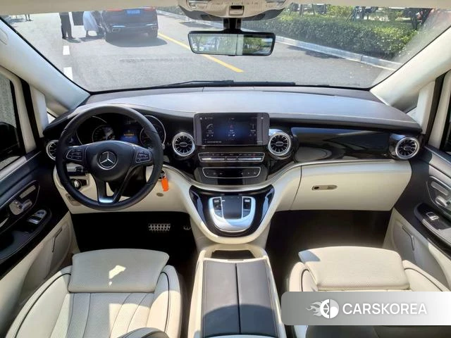 Mercedes-Benz V-class 2023 Черный из Китая, фото 4