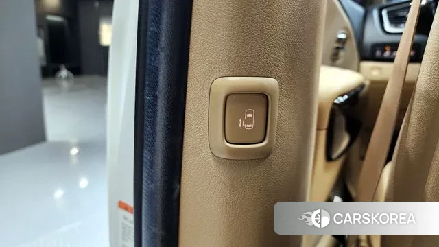 Kia The New Carnival 2020 Белый из Кореи, фото 4