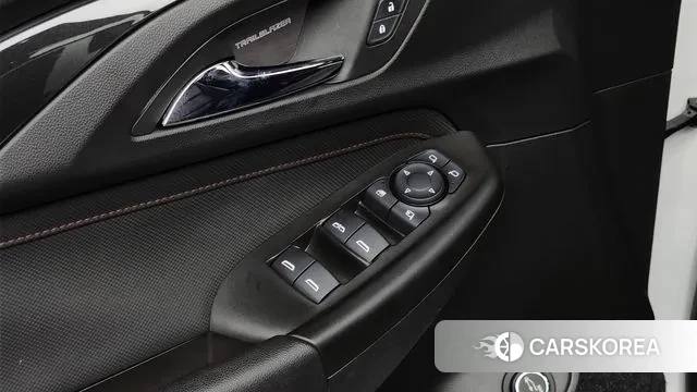 Chevrolet (GM Daewoo) Trailblazer 2020 Белый из Кореи, фото 4