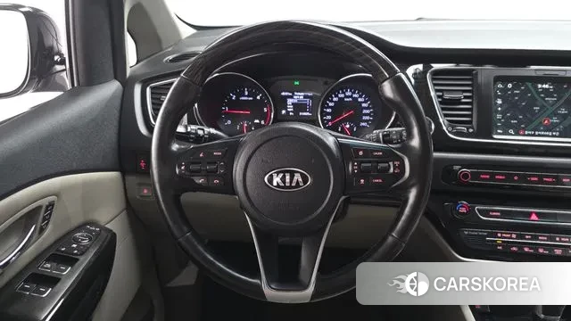 Kia The New Carnival 2018 Черный из Кореи, фото 4