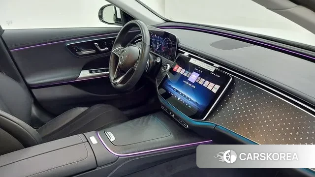 Mercedes-Benz E-Class W214 2024 Белый из Кореи, фото 4