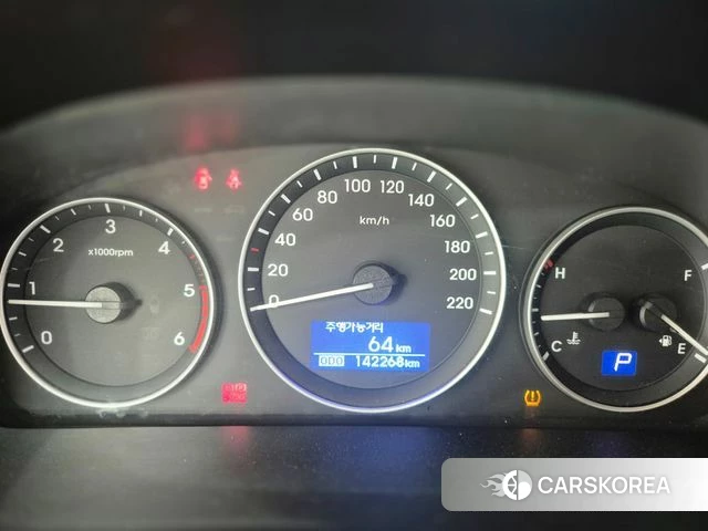 Hyundai Grand Starex 2018 Серебряный из Кореи, фото 4