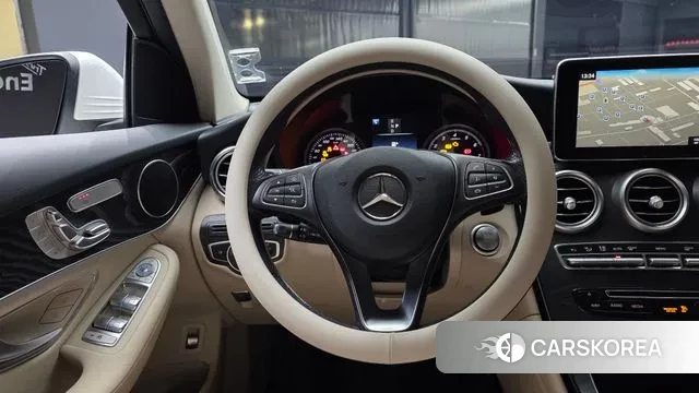Mercedes-Benz GLC-Class X253 2019 Белый из Кореи, фото 4