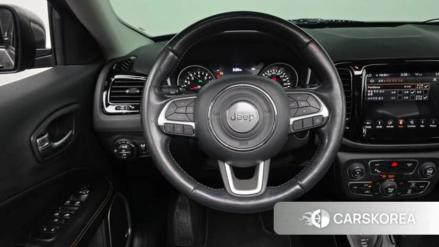 Jeep Compass 2nd Generation 2019 Серый из Кореи, фото 4