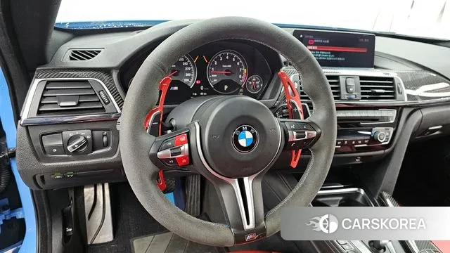 BMW M4 (F82) 2019 Светло-серебряный цвет из Кореи, фото 4