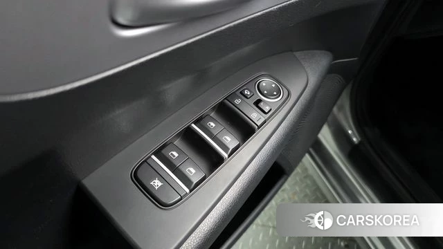 Kia The New K3 2nd generation 2023 Серый из Кореи, фото 4