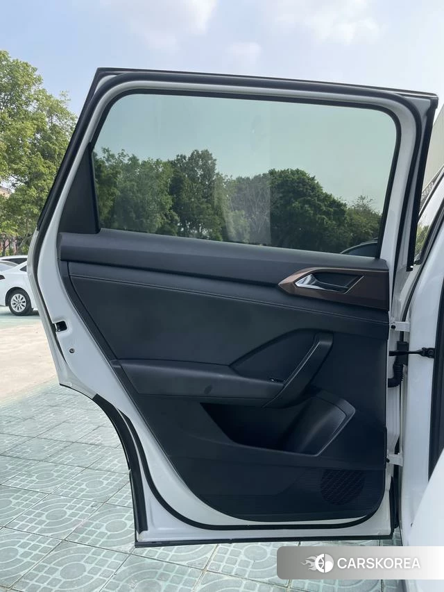 Volkswagen Tuyue 2023 Белый из Китая, фото 4